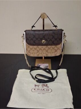 Coach Two-Tone Signature Gold Chain Turn-lock Crossbody Bag Brown & Tan NWT